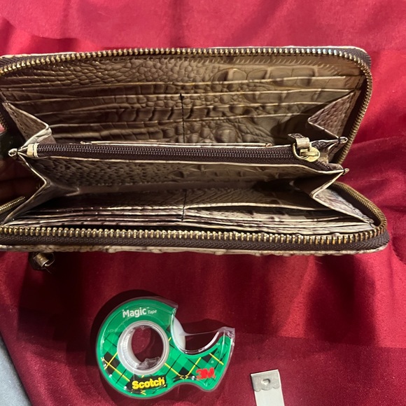 Brahmin Shopper Eclipse Melbourne tote and Suri wallet - Picture 11 of 15